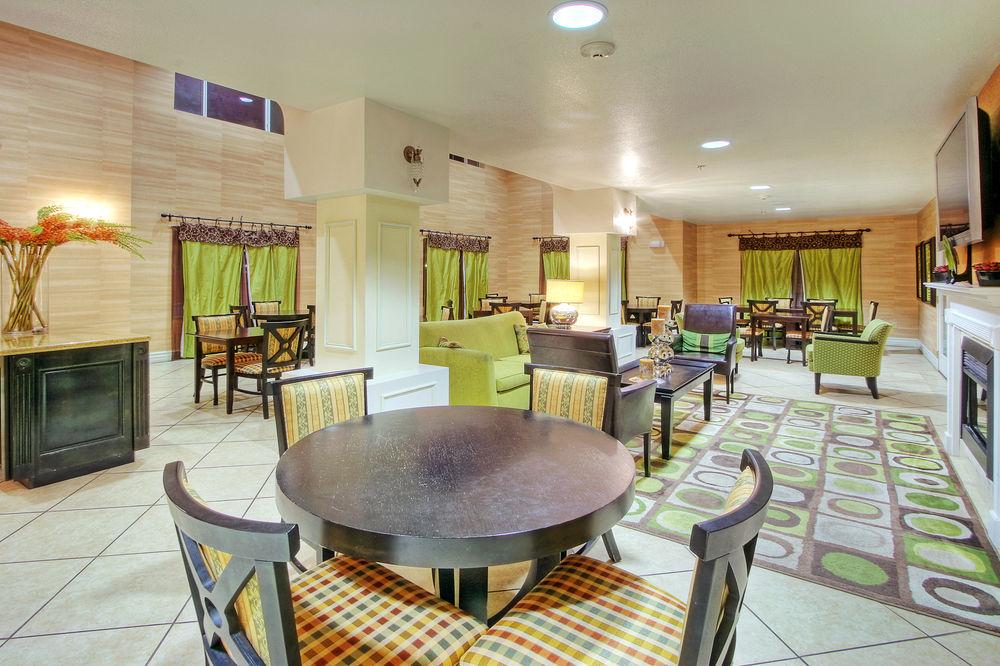 Holiday Inn Express And Suites - Tucumcari, An Ihg Hotel Kültér fotó