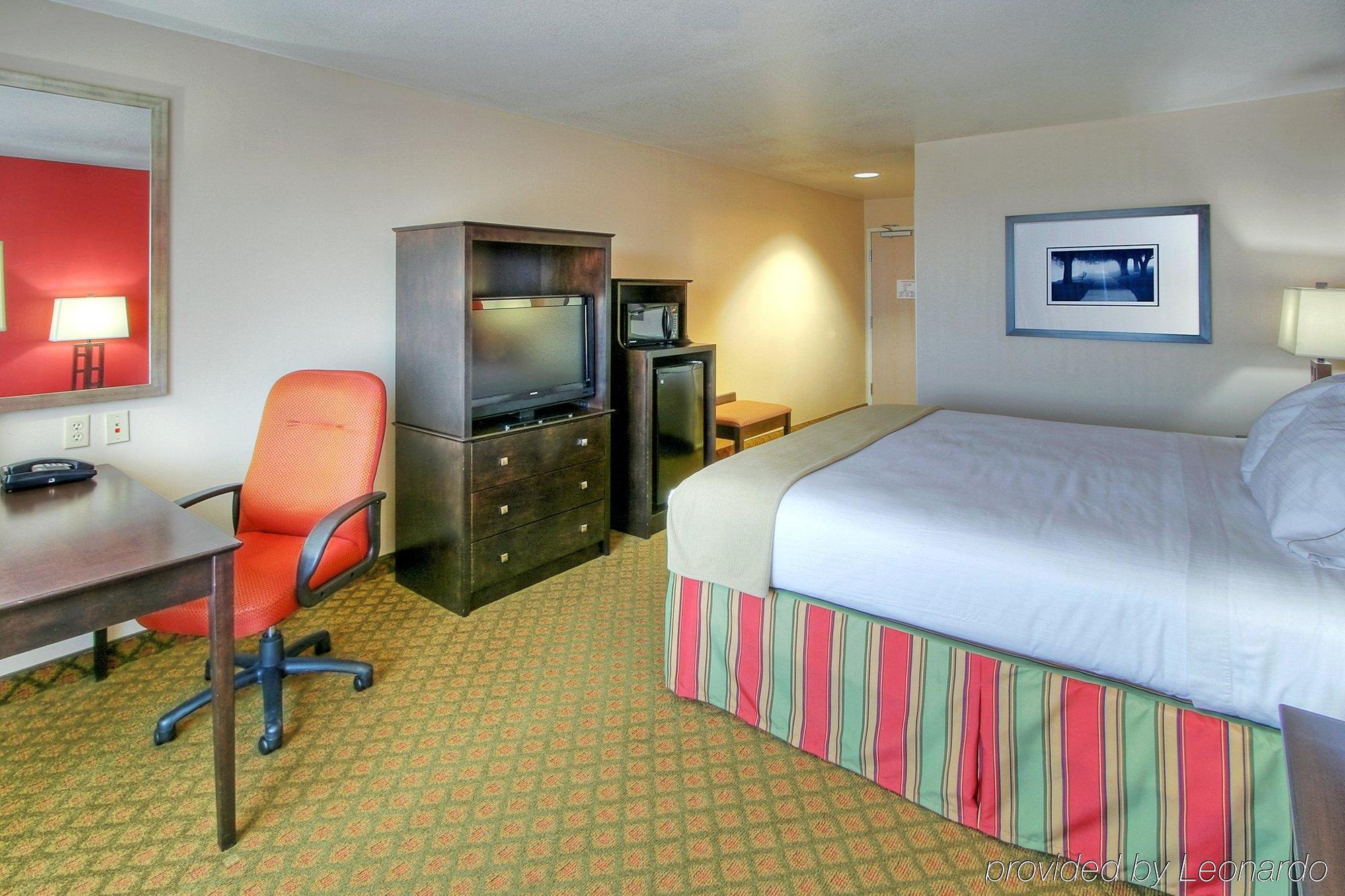 Holiday Inn Express And Suites - Tucumcari, An Ihg Hotel Szoba fotó