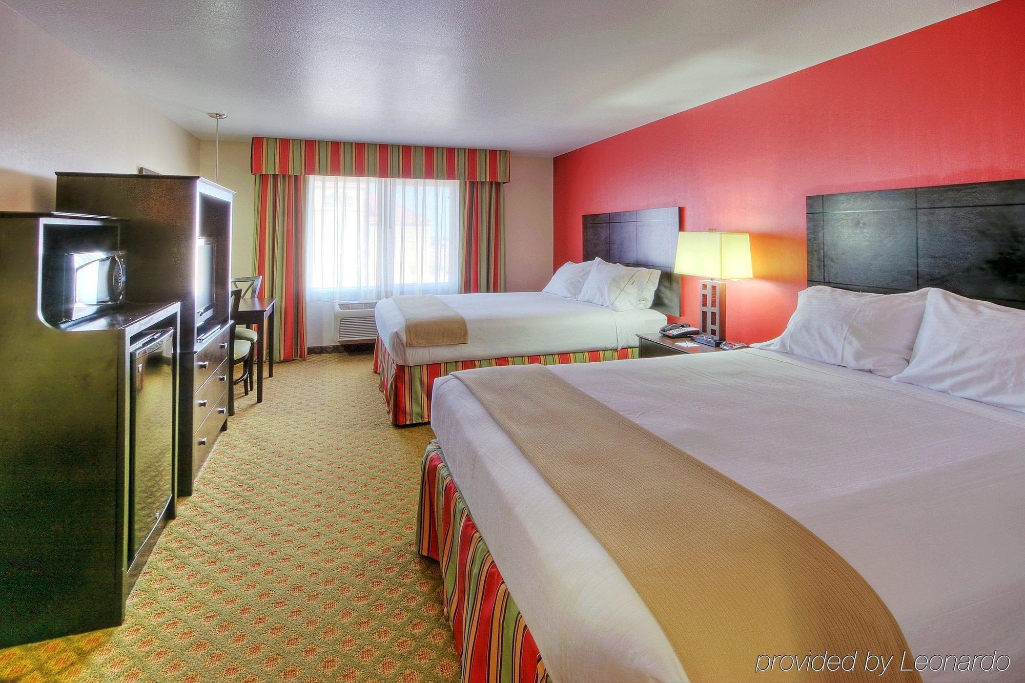 Holiday Inn Express And Suites - Tucumcari, An Ihg Hotel Szoba fotó