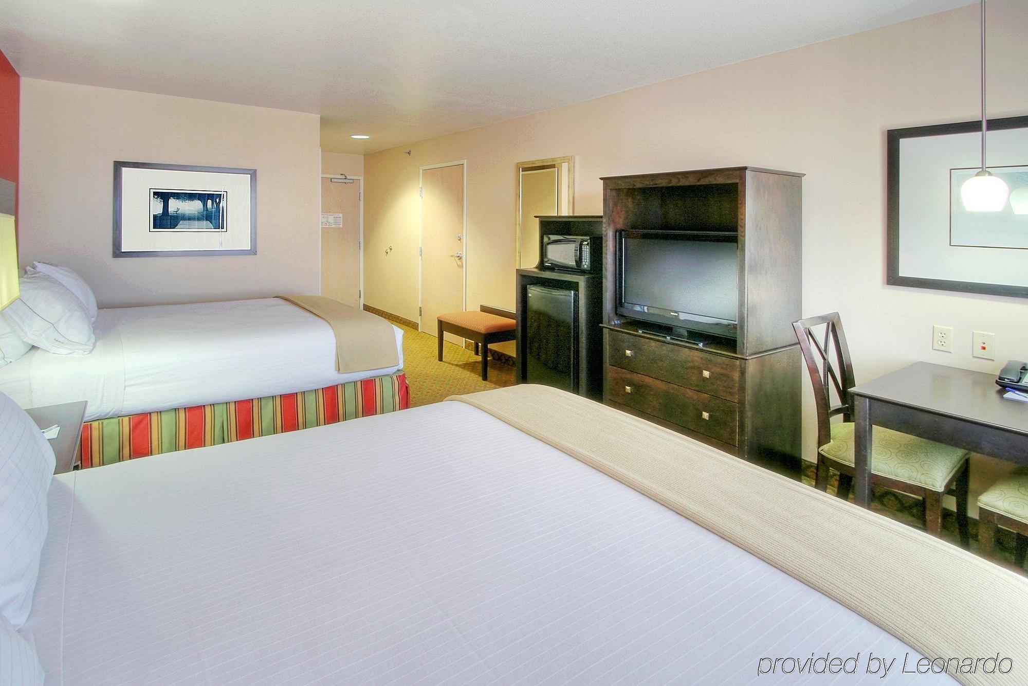 Holiday Inn Express And Suites - Tucumcari, An Ihg Hotel Szoba fotó